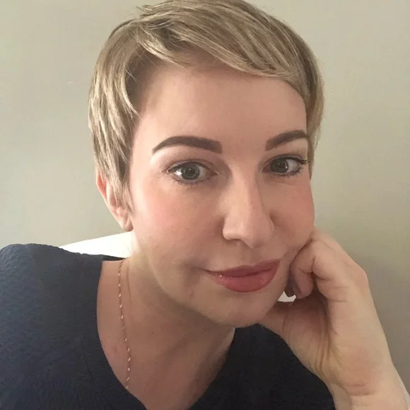 Jon Renau Short Blonde Pixie Cut Wig - Picture 6 of 16
